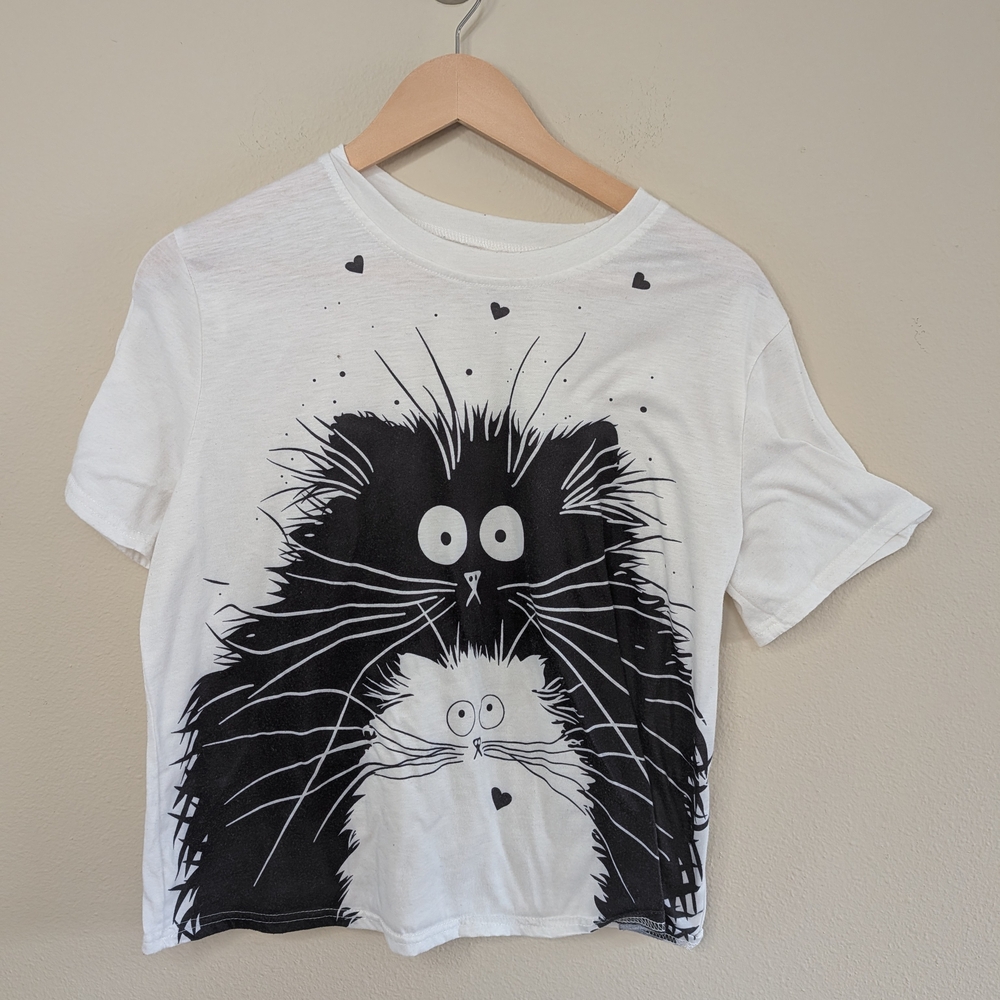 White Short Sleeve Tee with Playful Black Cat Graphic